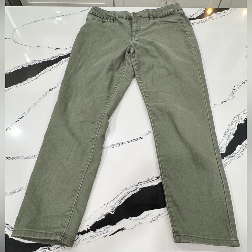 d.jeans Women’s Olive Green Straight Leg Pants Size 10